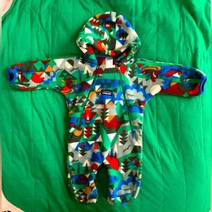 Patagonia infant synchilla fleece bunting